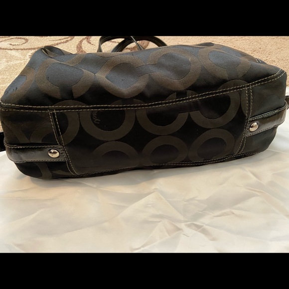 Coach Handbag - Picture 8 of 9